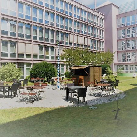Styles Hotel Muenchen Messe מראה חיצוני תמונה